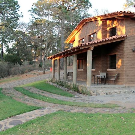 タパルパ Cabanas El Robleヴィラ 部屋 写真